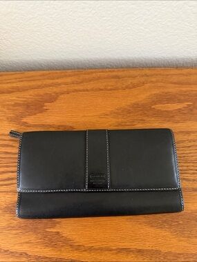 Coach Black Hamilton Leather Vintage Trifold 90s Classic Wallet